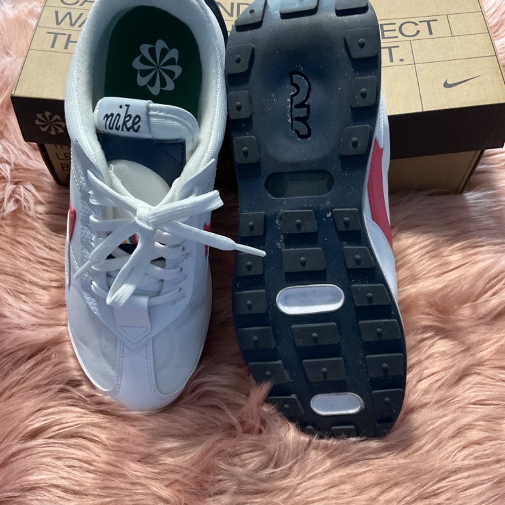 Nike Air Max - Picture 4 of 4